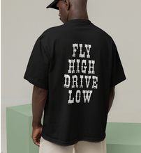 Lade das Bild in den Galerie-Viewer, FLY HIGH T-Shirt Oversized Backprint
